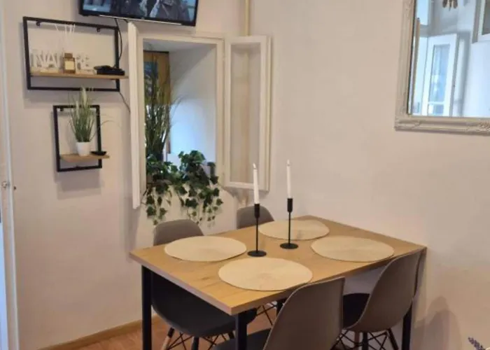 Bijonda Near Arena - One Bedroom アパート *