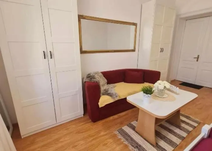 Lejlighed Bijonda Near Arena - One Bedroom Pula